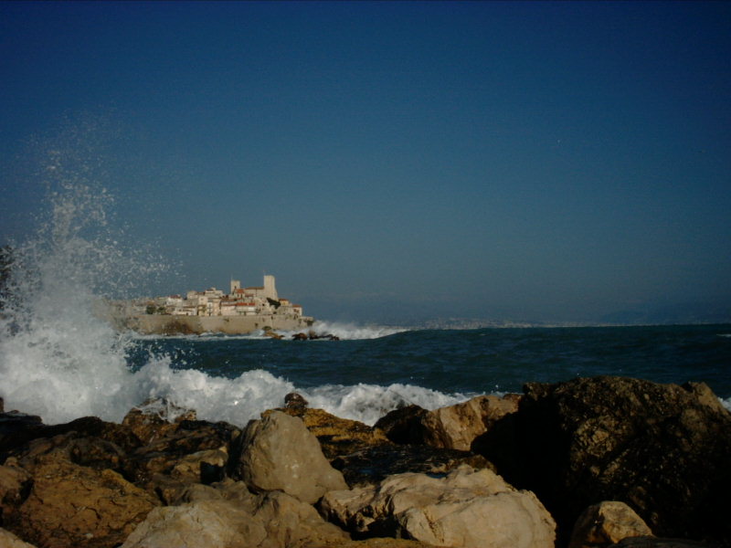 Antibes, le 15 janvier 2001